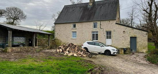 Maison en pierre  à vendre, 4 pièces, 2 chambres, 102 m²