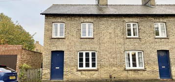 2 bedroom semi-detached house to rent