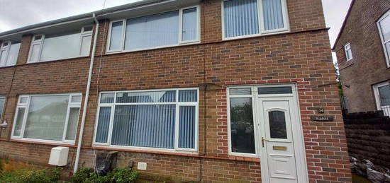 Property to rent in Cwmgelli Close, Treboeth, Swansea. SA5