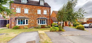 4 bedroom semi-detached house