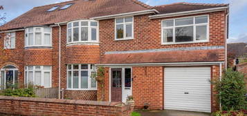 4 bedroom semi-detached house for sale