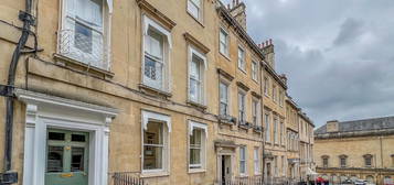 Flat to rent in Russell Street, Ground Floor Flat, Bath BA1