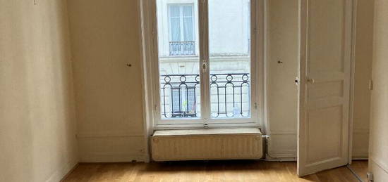 Charles-Michels - Avenue Emile Zola - 2 p 39.25m² calme sur cour