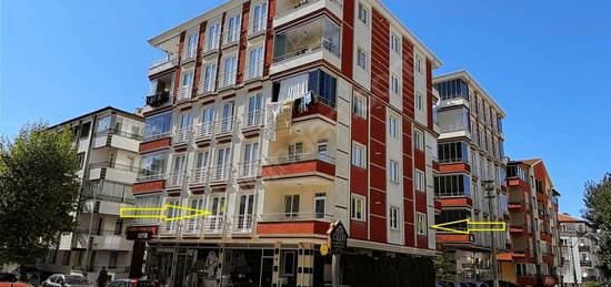 ŞENYURT 9. SOKAK'TA SATILIK KÖŞEBAŞI DAİRE