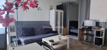 Studio 1 pièce 29 m²