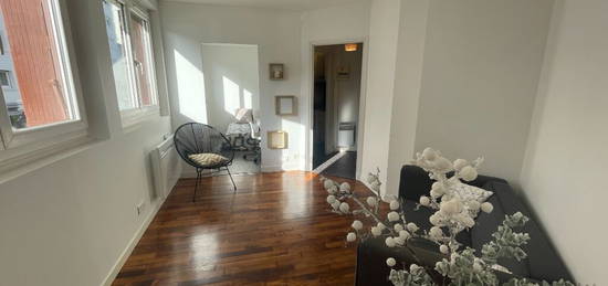 À VENDRE - AGENCE GIBOIRE  - Appartement Rennes Type 1 bis pièces 25.36 m²