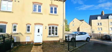 3 bedroom end of terrace house