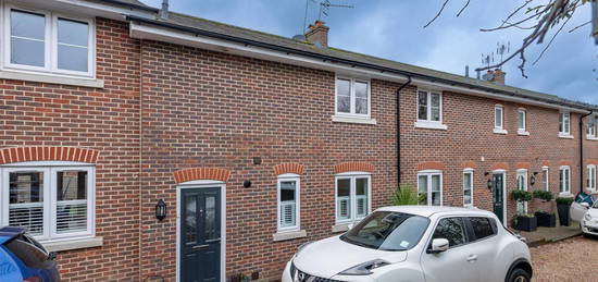 Terraced house to rent in Sunnyside Road, Tunbridge Wells TN4