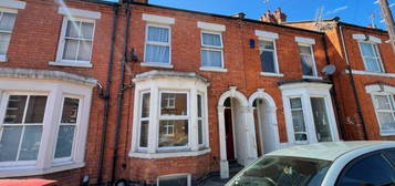 3 bedroom terraced house