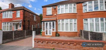 4 bedroom semi-detached house