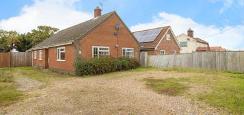 4 bedroom detached bungalow for sale