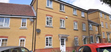 Town house to rent in Maple Rise, Whiteley, Fareham PO15