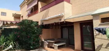 Chalet pareado en venta en paseo Echegaray y Caballero, 1