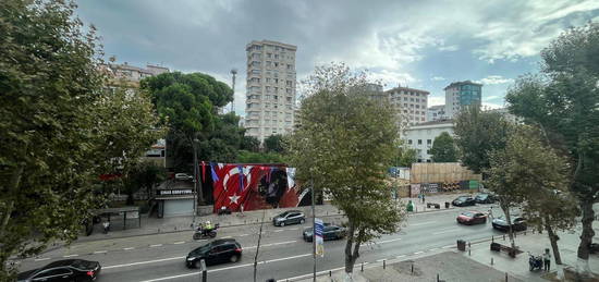 ARMADADAN CADDEBOSTAN BADAT CADDES ZER YER VE KONUTA UYGUN