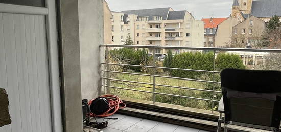 MONTIGNY LES METZ : F3 en duplex avec terrasse