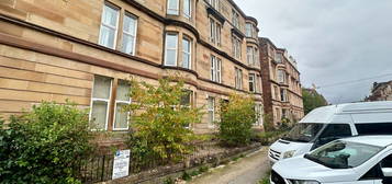 3 bed flat to rent