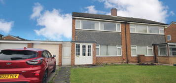 3 bed semi-detached house for sale