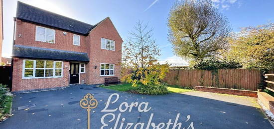 4 bedroom detached house for sale