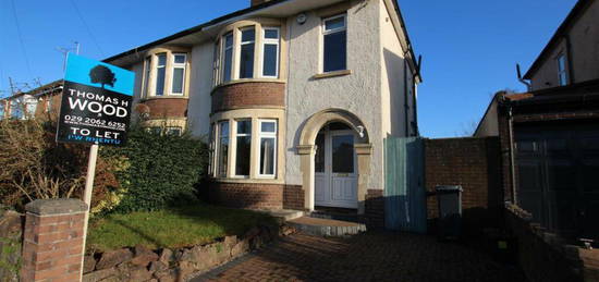 3 bedroom semi-detached house