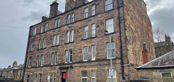 Flat to rent in Canaan Lane, Morningside, Edinburgh EH10