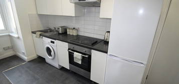 2 bed shared accommodation to rent