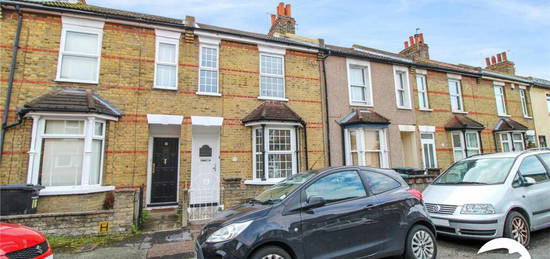 2 bedroom terraced house