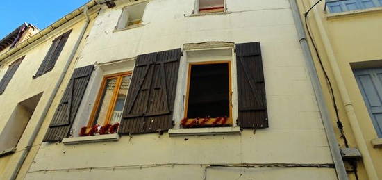 Maison  à vendre, 11 pièces, 6 chambres, 179 m²