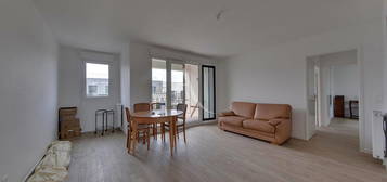 Appartement meublé  à louer, 3 pièces, 2 chambres, 62 m²