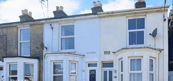 2 bedroom terraced house