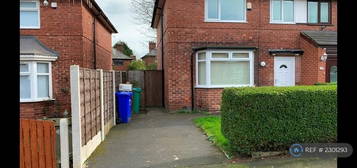 3 bedroom semi-detached house