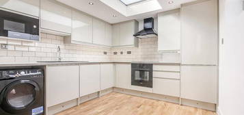 2 bed flat to rent