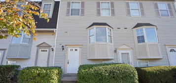 7911 Brighton Way, Manassas, VA 20109