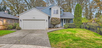 1743 SE 60th Ave, Hillsboro, OR 97123