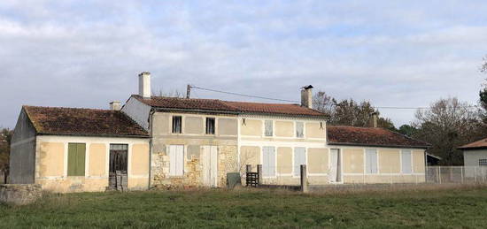 Maison  à vendre, 5 pièces, 4 chambres, 268 m²