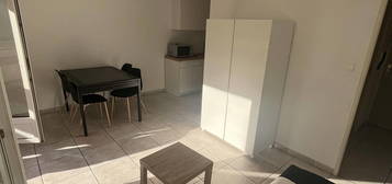 Location appartement 1 pièce 24 m²