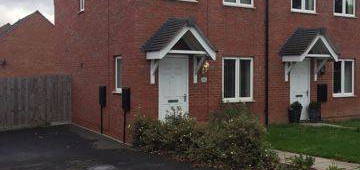 Semi-detached house to rent in Goscote Lane, Bloxwich WS3