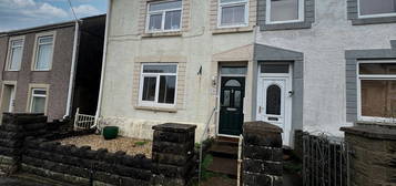 1 bed semi-detached house for sale