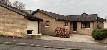 4 bedroom detached bungalow for sale