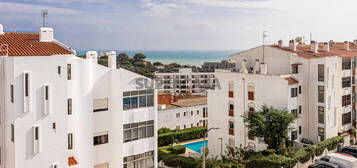 Apartamento T0 com vista mar no centro de Albufeira a 600m da praia