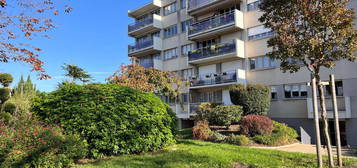 Achat appartement 5 pièces 96 m²