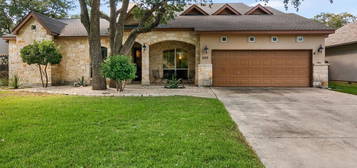 220 Leather Leaf, Boerne, TX 78006