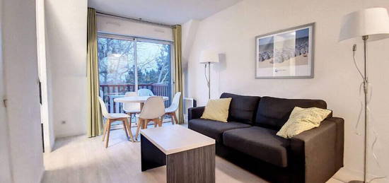 Appartement meublé  à vendre, 2 pièces, 1 chambre, 32 m²