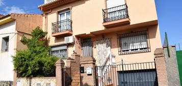 Casa o chalet independiente en venta en calle San Isidro s/n