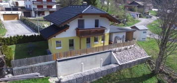 Nesselwängle- Haus in den Bergen