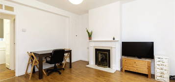 2 bed flat to rent