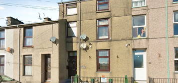 5 bed terraced house for sale