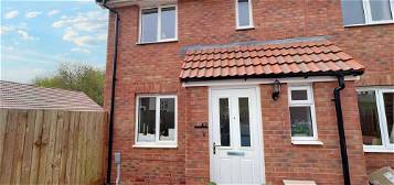 End terrace house to rent in Luscombe Close, Paignton TQ3