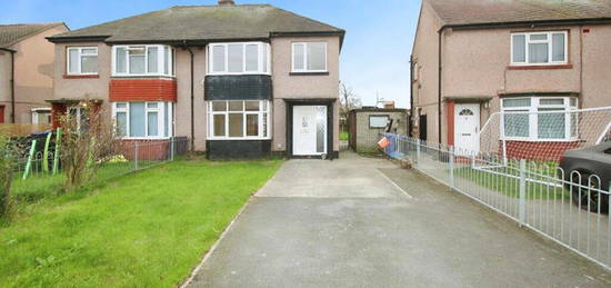 3 bedroom semi-detached house