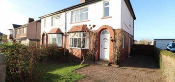 3 bedroom semi-detached house