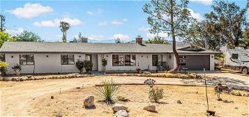 7410 Frontera Ave, Yucca Valley, CA 92284